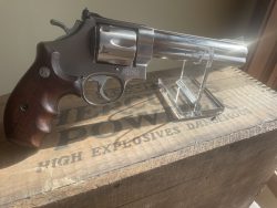 Smith & Wesson